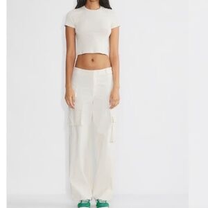 Aritzia TNA white wide leg cargo / utility Pants size 12